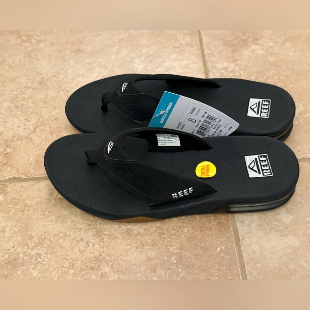 REEF men’s Fanning Low Flip Flop Sandals With Bottle Opener